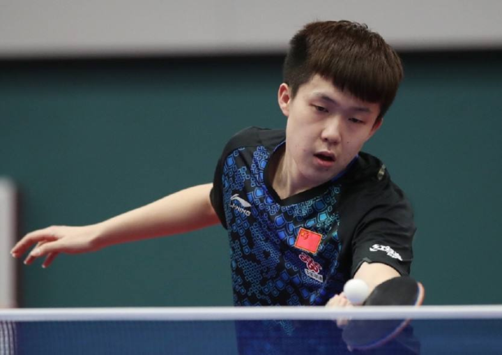 折射出了当 折射出了当